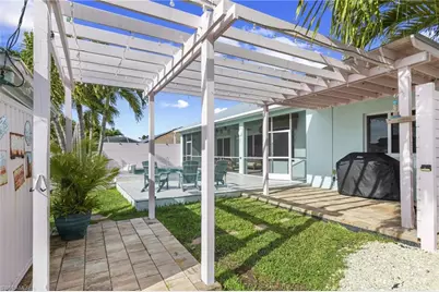 2114 SW 29th Ter, Cape Coral, FL 33914 - Photo 24