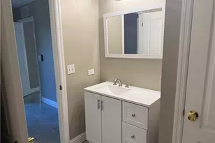 431 Broadmoor St, Lehigh Acres, FL 33974 - Photo 10