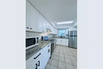 27111 Lavinka St, Bonita Springs, FL 34135 - Photo 4