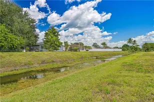 208 Danby Rd, Lehigh Acres, FL 33936 - Photo 6