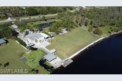 3342 County Road 721 Loop, Moore Haven, FL 33471 - Photo 2