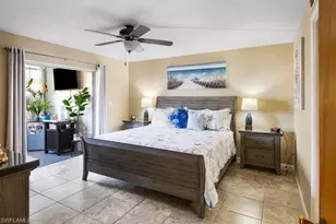 1317 SE 46th Ln, Cape Coral, FL 33904 - Photo 24