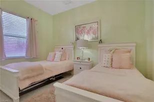 12525 Fairmont Dr, Fort Myers, FL 33913 - Photo 20