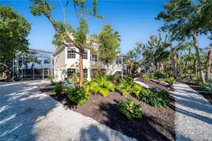 5810 Pine Tree Dr, Sanibel, FL 33957 - Photo 44