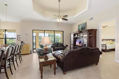 2011 NW 9th Pl, Cape Coral, FL 33993 - Photo 4