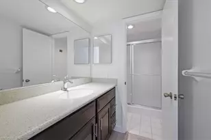 5244 Cedarbend Dr, Fort Myers, FL 33919 - Photo 18