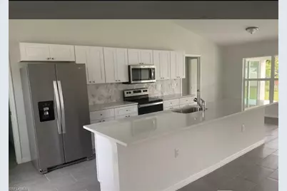 2926 Diplomat Pkwy W, Cape Coral, FL 33993 - Photo 6