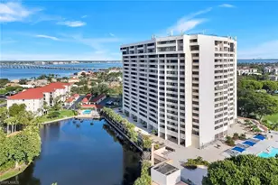 5260 S Landings Dr, Fort Myers, FL 33919 - Photo 10