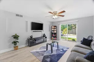 12660 Kenwood Ln, Fort Myers, FL 33907 - Photo 16