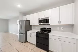 2612 51st St SW, Lehigh Acres, FL 33976 - Photo 6