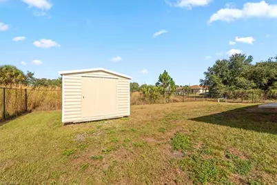 2612 51st St SW, Lehigh Acres, FL 33976 - Photo 28