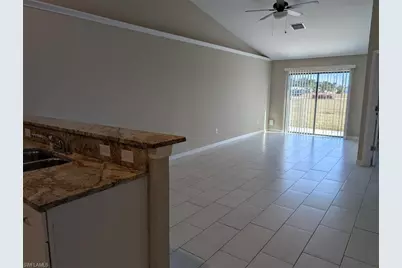 2807 SW 8th Pl #2807, Cape Coral, FL 33914 - Photo 4