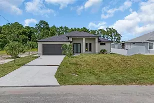 3208 3rd St SW, Lehigh Acres, FL 33976 - Photo 2