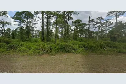 2017 Columbus Ave, Alva, FL 33920 - Photo 1