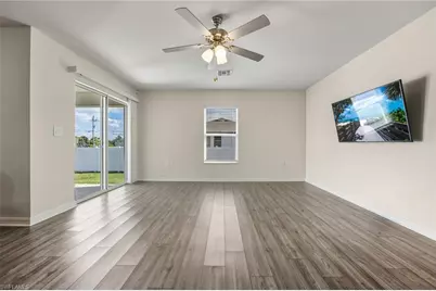 833 Youngreen Dr, Fort Myers, FL 33913 - Photo 18