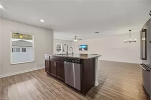 833 Youngreen Dr, Fort Myers, FL 33913 - Photo 16