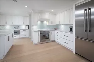 635 Fountainhead Ln, Naples, FL 34103 - Photo 6