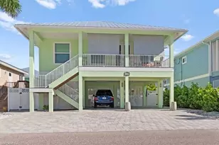 140 Pearl St, Fort Myers Beach, FL 33931 - Photo 2