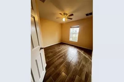 2637 NW 26th Pl, Cape Coral, FL 33993 - Photo 8