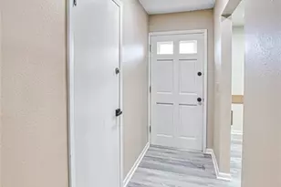 6913 Birdie Way, Fort Myers, FL 33919 - Photo 8