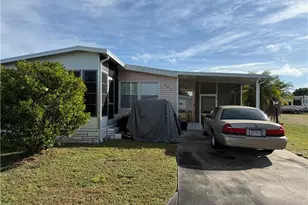 541 Freedom St, North Fort Myers, FL 33917 - Photo 2