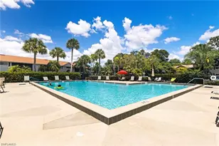 8121 S Woods Cir, Fort Myers, FL 33919 - Photo 26
