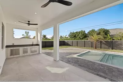 607 NW 7th St, Cape Coral, FL 33993 - Photo 34