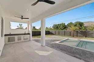 607 NW 7th St, Cape Coral, FL 33993 - Photo 34