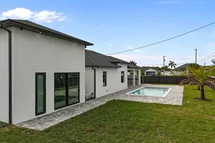 607 NW 7th St, Cape Coral, FL 33993 - Photo 4