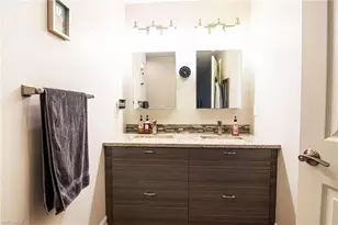 723 SE 9th Ave, Cape Coral, FL 33990 - Photo 18