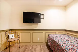 723 SE 9th Ave, Cape Coral, FL 33990 - Photo 14