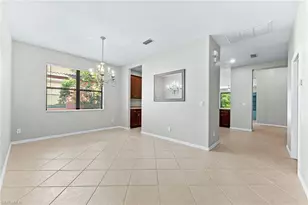 12154 Country Day Cir, Fort Myers, FL 33913 - Photo 4