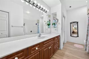 517 Lake Murex Cir, Sanibel, FL 33957 - Photo 18