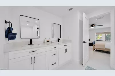 2851 SE 19th Pl, Cape Coral, FL 33904 - Photo 18