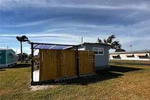 629 Vista Dr, North Fort Myers, FL 33917 - Photo 12