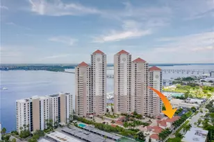 2080 W First St, Fort Myers, FL 33901 - Photo 32