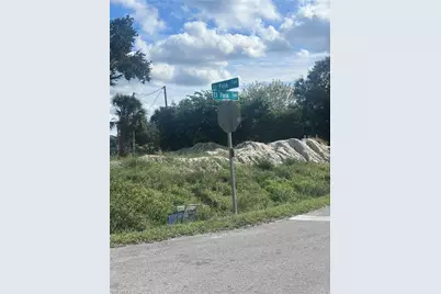 614 El Paso Trl, Immokalee, FL 34142 - Photo 4