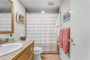 1715 SE 46th Ln, Cape Coral, FL 33904 - Photo 18