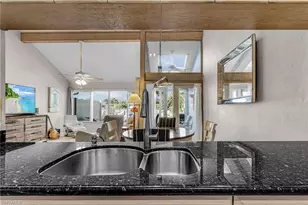 1715 SE 46th Ln, Cape Coral, FL 33904 - Photo 8