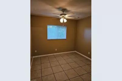 4752 Golfview Blvd, Lehigh Acres, FL 33973 - Photo 4