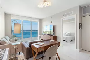 3000 Oasis Grand Blvd, Fort Myers, FL 33916 - Photo 8