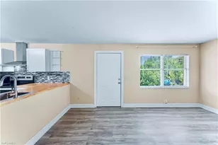 210 Charlotte Ave, Fort Myers, FL 33916 - Photo 2