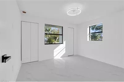 356 New York Dr, Fort Myers, FL 33905 - Photo 18