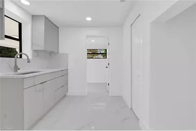 356 New York Dr, Fort Myers, FL 33905 - Photo 32