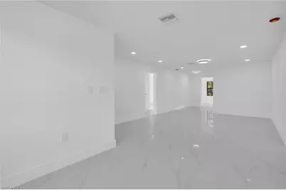 356 New York Dr, Fort Myers, FL 33905 - Photo 12