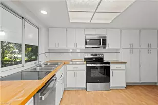 640 Jacana Cir, Naples, FL 34105 - Photo 14