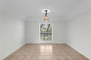 640 Jacana Cir, Naples, FL 34105 - Photo 10