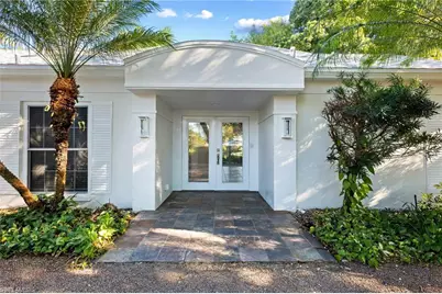 640 Jacana Cir #28, Naples, FL 34105 - Photo 4