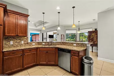 2127 SE 17th Pl, Cape Coral, FL 33990 - Photo 10