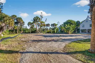 1835 Ardsley Way, Sanibel, FL 33957 - Photo 10